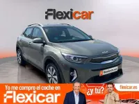Usado Kia Stonic 84 CV (61 kW) 2023 Verde SUV