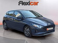 Usado Hyundai i20 84 CV (61 kW) 2024 Gris Utilitario