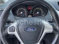 Usado Ford Fiesta Trend 90 CV (66 kW) 2009 Negro Utilitario