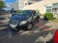 Usado VW Polo Highline 80 CV (58 kW) 2007 Gris / plata Utilitario