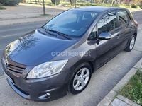 Usado Toyota Auris Active 90 CV (66 kW) 2011 Marrón Utilitario
