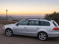 Usado VW Passat Advance 140 CV (102 kW) 2014 Gris / plata Familiar