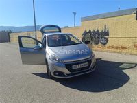 Usado Peugeot 208 Allure 110 CV (80 kW) 2017 Gris / plata Utilitario