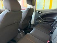 Usado Seat Ibiza Reference 90 HP (66 kW) 2012 Vermelho Sedan