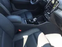 Käytetty Volvo XC40 Inscription 163 HP (119 kW) 2021 Katumaasturi