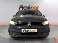 Usado VW Touran Business 116 CV (85 kW) 2018 Gris Monovolumen