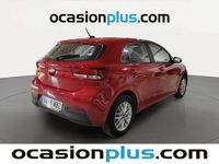 Usado Kia Rio 84 CV (61 kW) 2022 Rojo