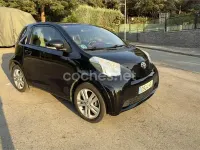 Usado Toyota iQ Multidrive S 98 CV (72 kW) 2011 Negro Utilitario