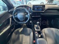 Usado Peugeot 2008 Allure 101 CV (74 kW) 2023 Azul SUV