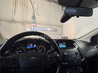 Usado Ford Focus Titanium 120 CV (88 kW) 2018 Gris / plata Berlina