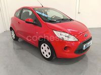 Usado Ford Ka Trend 69 CV (50 kW) 2015 Rojo Berlina