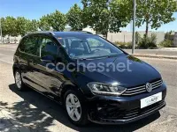 Usado VW Golf Sportsvan Advance 125 CV (91 kW) 2017 Negro Monovolumen