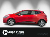 Usado Renault Clio IV 95 CV (69 kW) 2015 Rojo Berlina