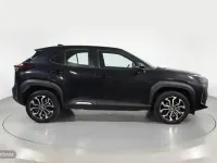 Usado Toyota Yaris Cross Active 116 CV (85 kW) 2022 Negro SUV
