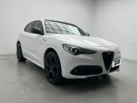 Usado Alfa Romeo Stelvio Estrema 210 CV (154 kW) 2023 Blanco SUV