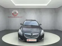 Usado Opel Insignia 179 CV (131 kW) 2010 Gris Utilitario