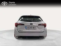 Usado Toyota Corolla Active 140 CV (102 kW) 2025 Plateado Familiar