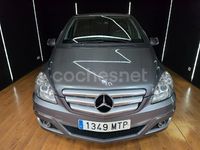 Usado Mercedes B180 109 CV (80 kW) 2009 Gris / plata Monovolumen