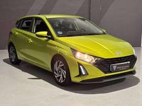 Usado Hyundai i20 84 CV (61 kW) 2023 Verde Utilitario