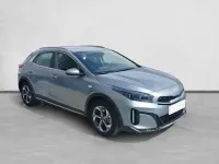 Usado Kia XCeed 101 CV (74 kW) 2025 Gris SUV