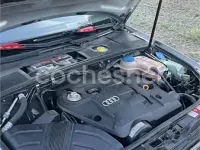 Usado Audi A4 130 CV (95 kW) 2004 Gris / plata Berlina