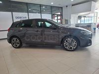 Usado Hyundai i30 N Line 96 CV (70 kW) 2025 Gris / plata Berlina