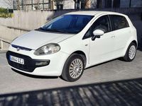 Usado Fiat Punto Active 60 CV (44 kW) 2010 Blanco Utilitario