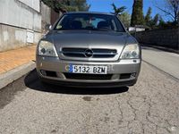 Usado Opel Vectra Elegance 147 CV (108 kW) 2002 Beige Berlina