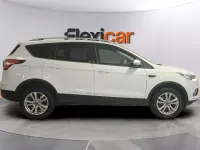 Usado Ford Kuga Trend 150 CV (110 kW) 2019 Blanco SUV