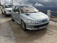 Usado Peugeot 206 110 CV (80 kW) 2002 Azul Berlina