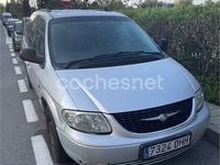 Usado Chrysler Voyager 140 CV (102 kW) 2003 Gris / plata Monovolumen