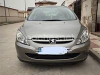Usado Peugeot 307 110 CV (80 kW) 2004 Gris / plata Familiar