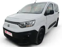 Usado Fiat Doblò 102 CV (75 kW) 2023 Blanco Monovolumen