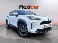 Usado Toyota Yaris Hybrid Active 116 CV (85 kW) 2022 Blanco