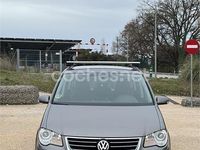 Usado VW Touran Advance 105 CV (77 kW) 2008 Gris / plata Monovolumen