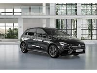 Usado Mercedes B200 AMG line 150 CV (110 kW) 2023 Nachtschwarz  unilack Utilitario