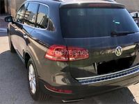 Usado VW Touareg 204 CV (150 kW) 2011 Gris / plata SUV