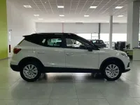 Usado Seat Arona Style 95 CV (69 kW) 2019 Blanco SUV