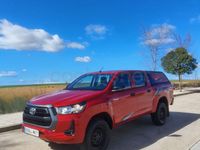 Usado Toyota HiLux Plus 150 CV (110 kW) 2023 Rojo Recogida