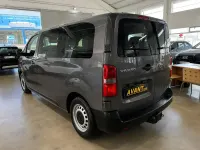 Usado Opel Vivaro-e Combi 120 CV (88 kW) 2023 Gris Monovolumen