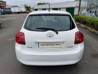 Usado Toyota Auris Luna 97 CV (71 kW) 2008 Blanco Utilitario