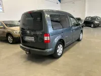 Usado VW Caddy Life 105 CV (77 kW) 2009 Gris / plata Monovolumen