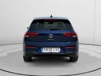 Usado VW Golf VIII Life 110 CV (80 kW) 2022 Azul Utilitario
