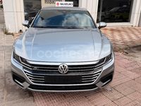 Usado VW Arteon R-line 150 CV (110 kW) 2019 Gris / plata Berlina