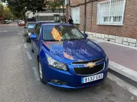 Usado Chevrolet Cruze LS 125 CV (91 kW) 2010 Azul Berlina