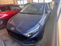 Usado Hyundai i20 100 CV (73 kW) 2025 Azul Berlina