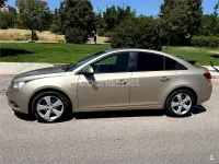 Usado Chevrolet Cruze LS 125 CV (91 kW) 2010 Beige Berlina