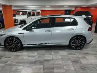 Usado VW Golf VIII GTI 300 CV (220 kW) 2023 Plateado Utilitario