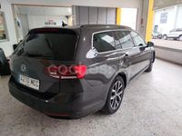 Usado VW Passat Executive 150 HP (110 kW) 2022 Cinzento Carrinha