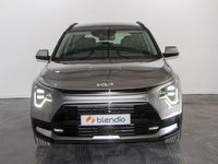 Usado Kia Niro 141 CV (103 kW) 2024 Gris SUV